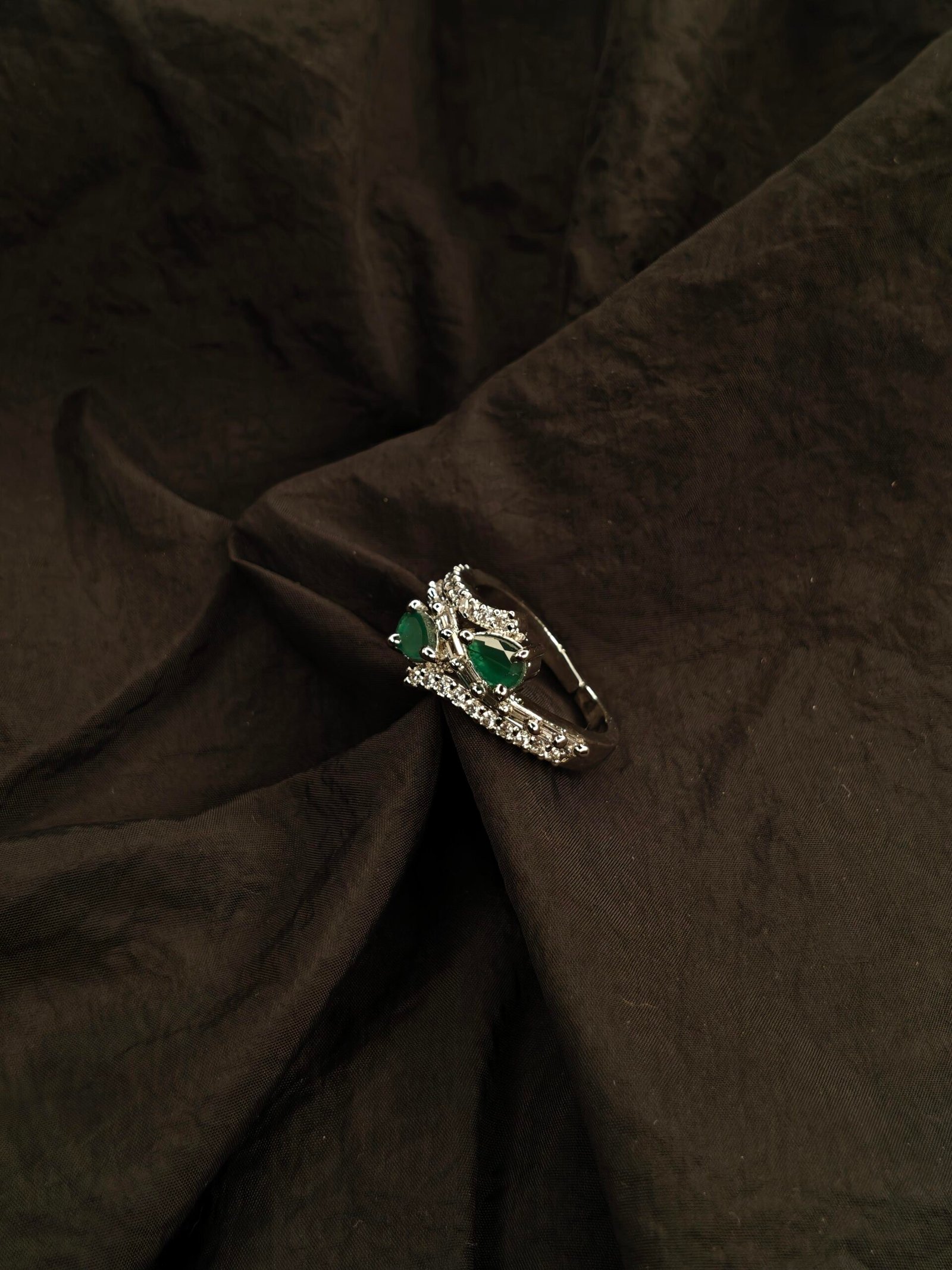 American Dimond Celeste Crystal Wave Ring