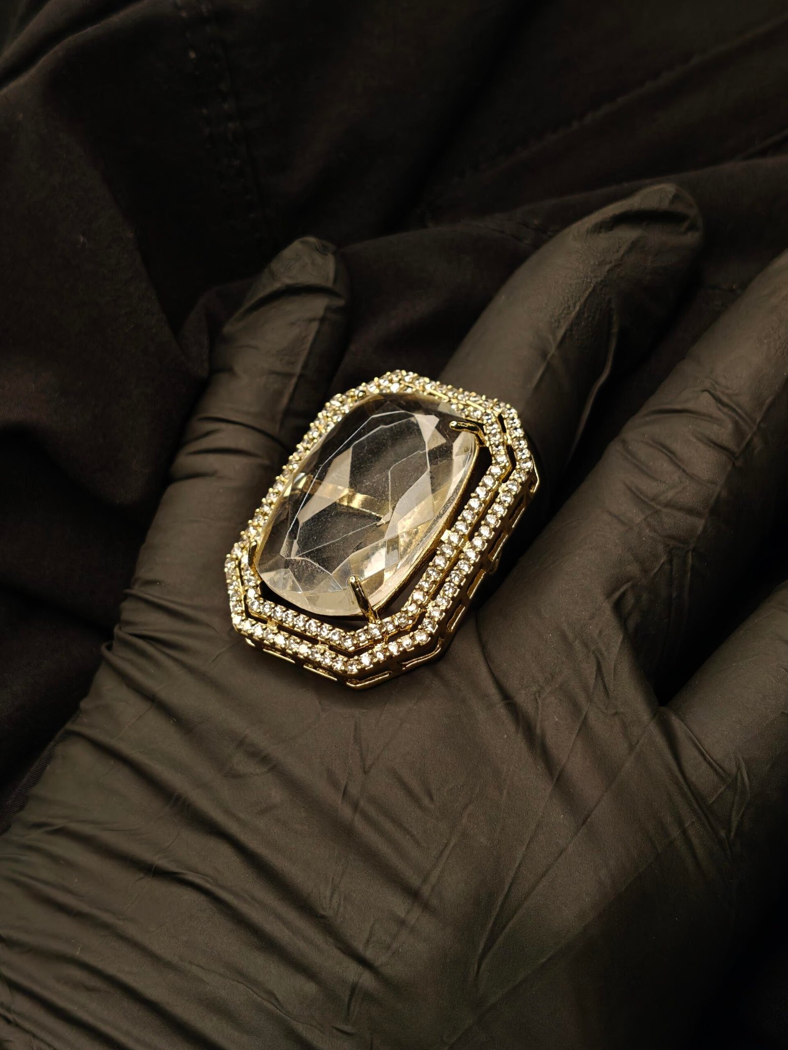 Noir Halo Luxe Statement Ring - Image 5