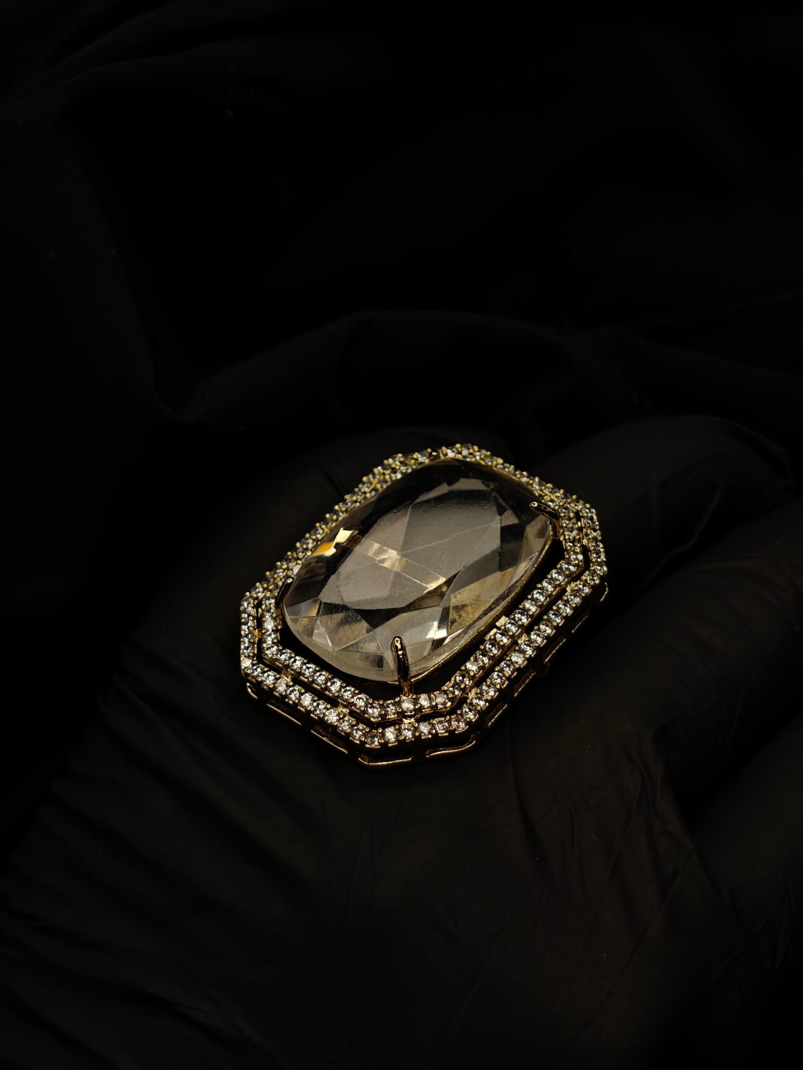 Noir Halo Luxe Statement Ring - Image 4