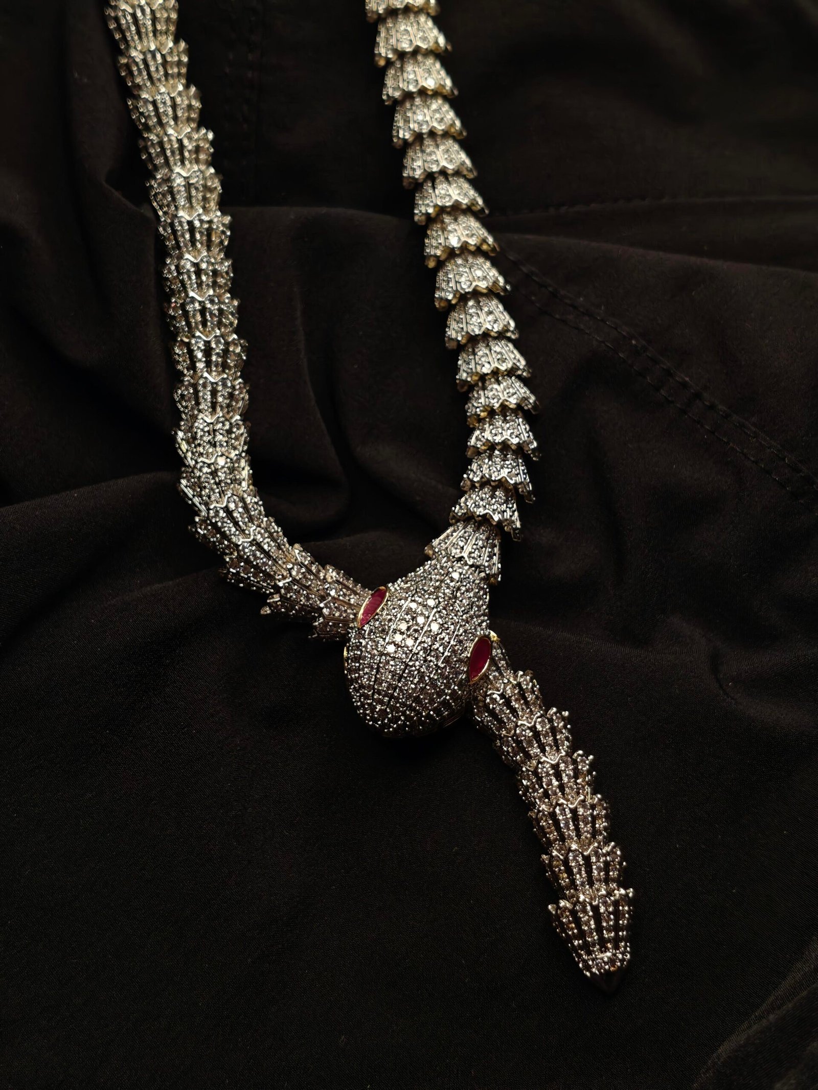 BYKOUE Regal Serpent AD Necklace Set - Image 7