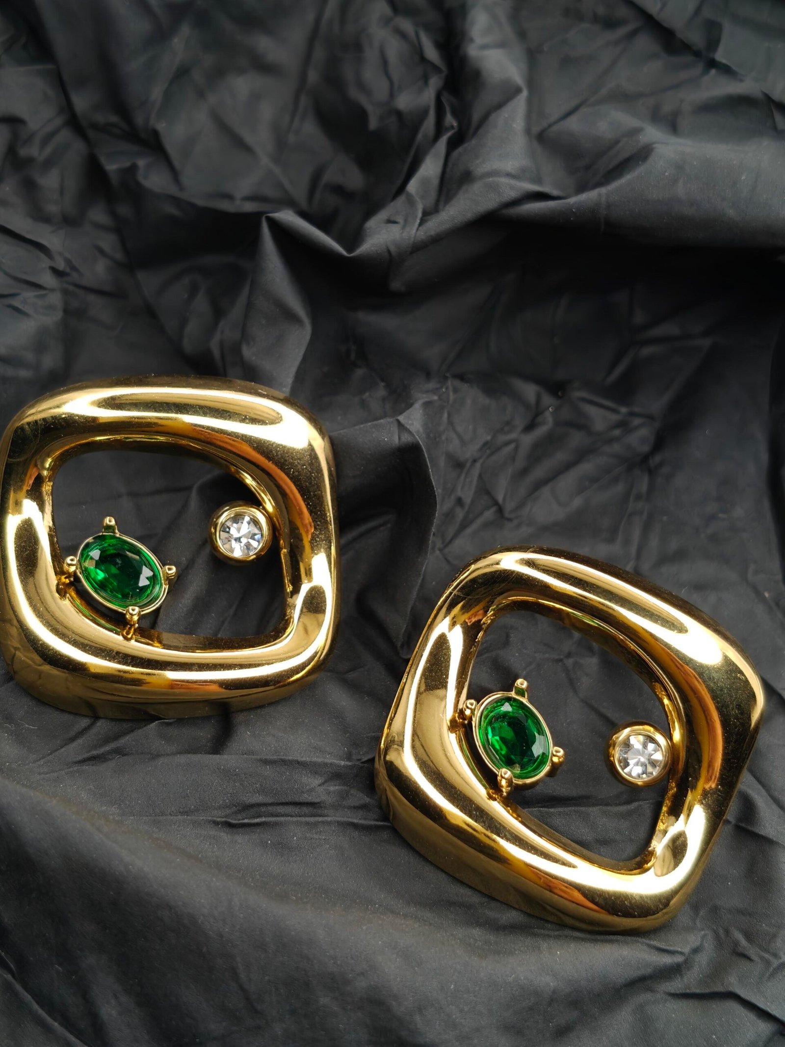 Modern Luxe Emerald Frame Earrings - Image 4